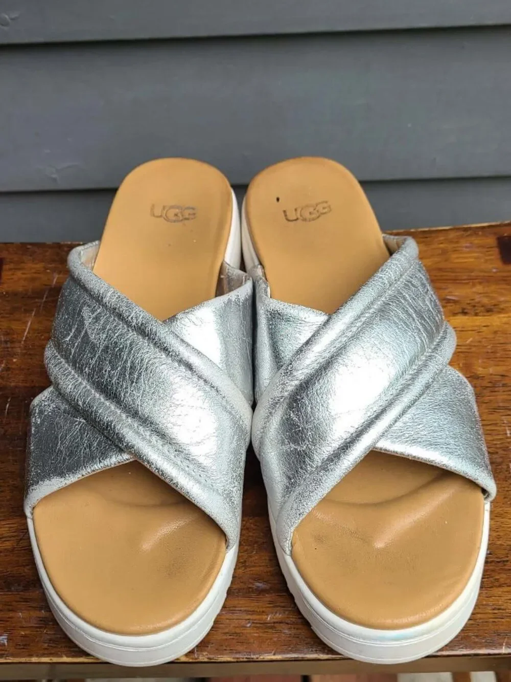 UGG Silver Metallic Zayne Sandals size 8